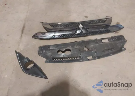 2020 Mitsubishi Outlander Le 2.4 S-Awc from USA, damaged, VIN JA4AZ3A31LZ042496